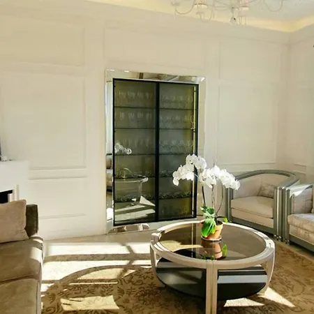 Unique 8 Bedroom Villa With Swimming Pool & Bbq 别墅 圣罗兰度瓦